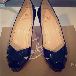 CHRISTIAN LOUBOUTIN Navy Leather 90 Pumps, Size 35